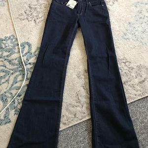 Women’s flared jeans nwt sz 6R